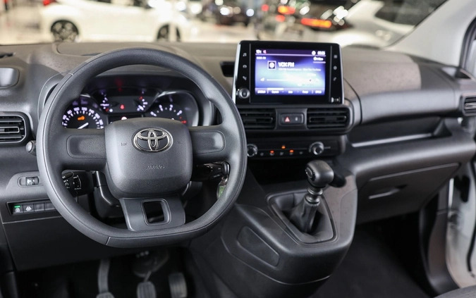 Toyota Proace City Verso cena 85850 przebieg: 86831, rok produkcji 2021 z Brzostek małe 596